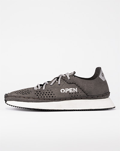Open store running shoes